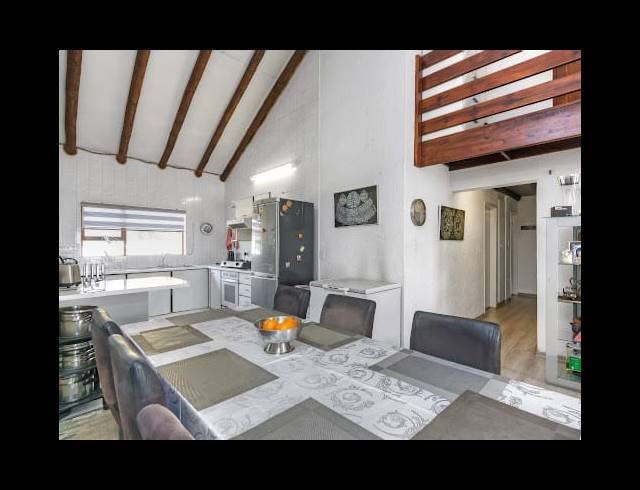 3 BEDROOM APARTMENT FOR SALE IN MORNINGSIDE